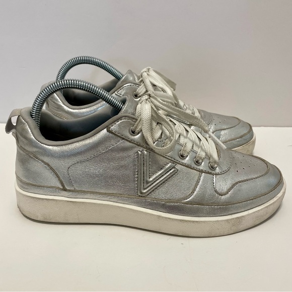 Vionic Elise Women's Leather Silver Metallic Sneaker Size 8 - Picture 4 of 15
